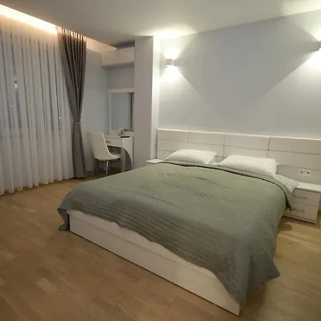 белият дом - Apartament